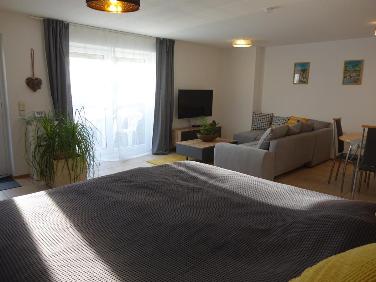 Exclusive Cozy Apartment In The Heart Of Franconia Gaukonigshofen エクステリア 写真
